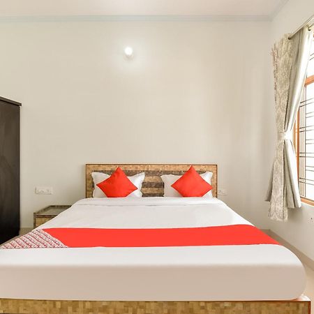 Hotel O Kusum Lodge Pandu Esterno foto