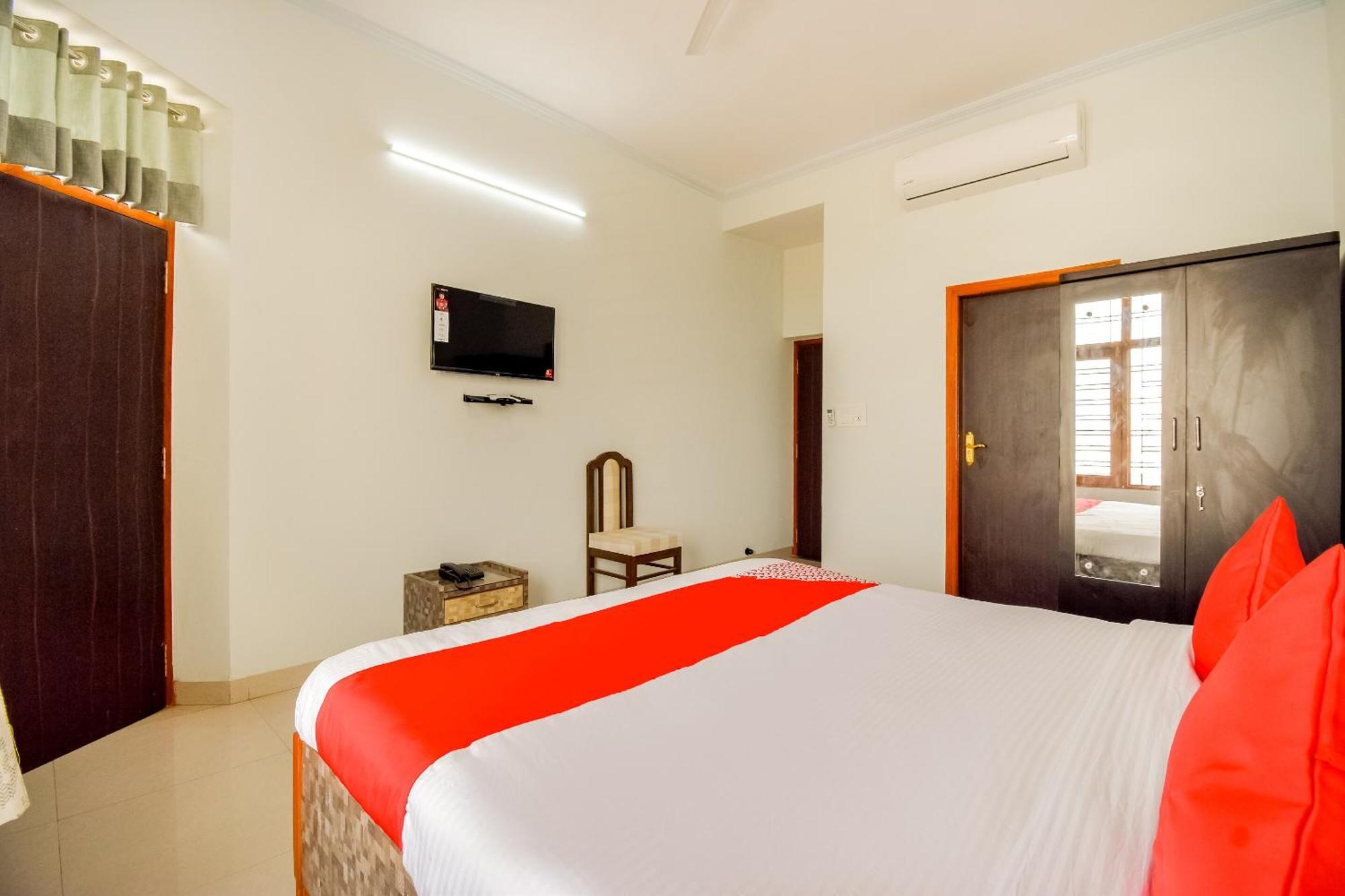 Hotel O Kusum Lodge Pandu Esterno foto